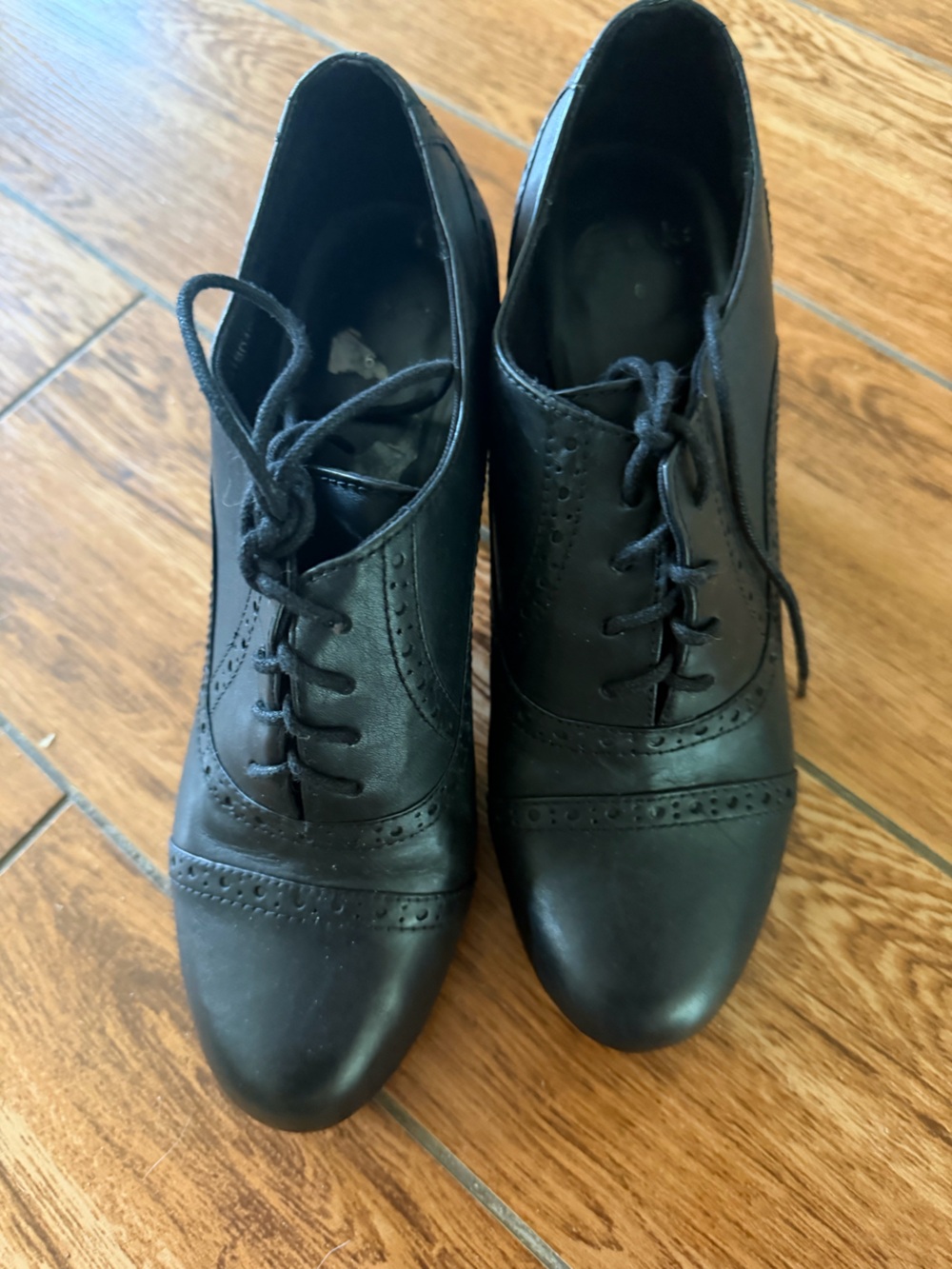 Classic Black Oxford Lace-Up Shoes for Women